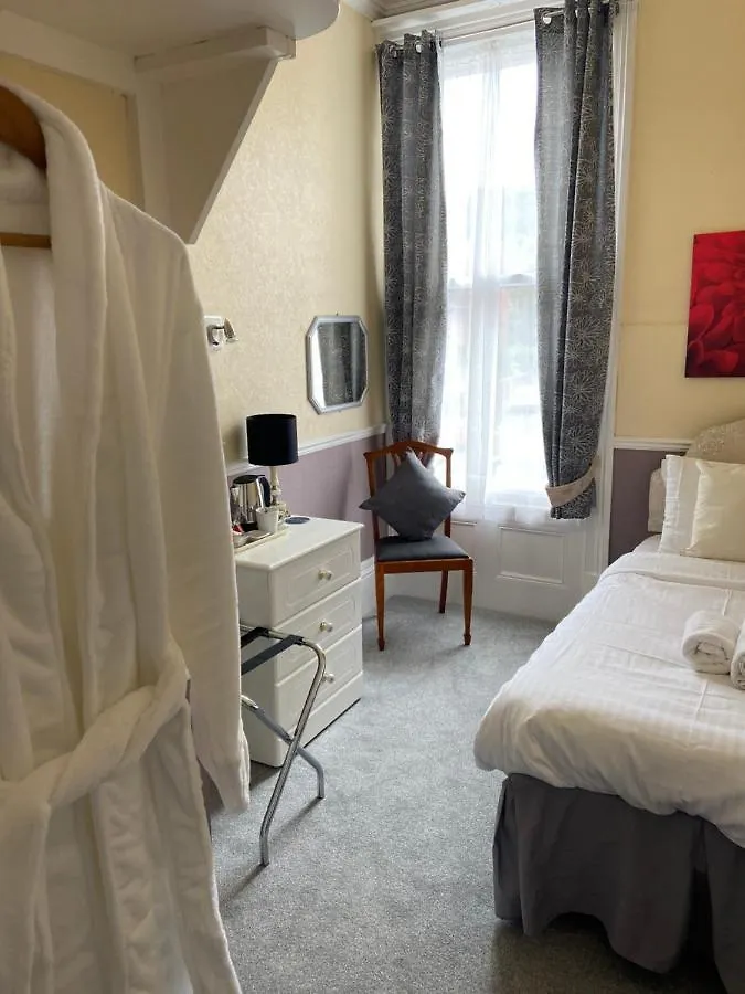 The Mountview Hotel Scarborough 3*,  United Kingdom