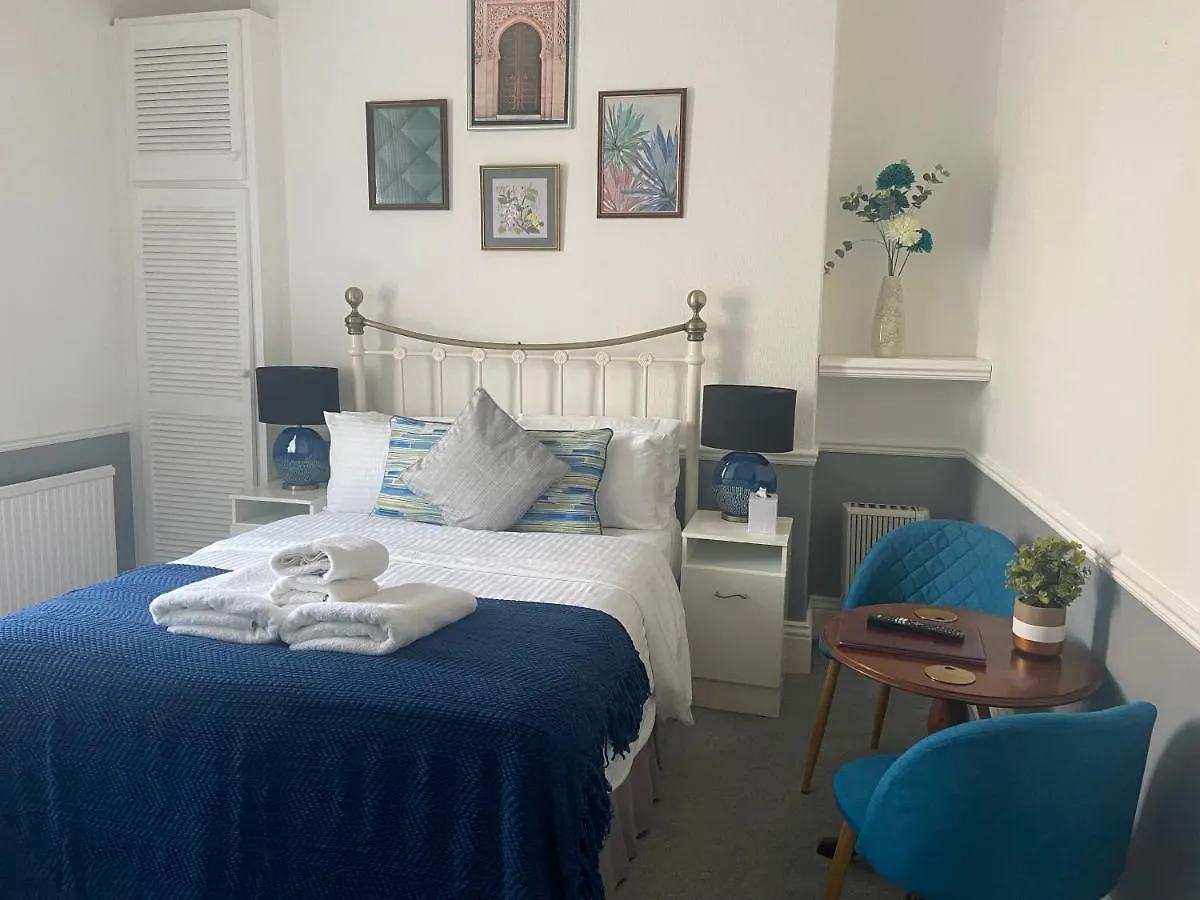 *** Guest house The Mountview Hotel Scarborough United Kingdom