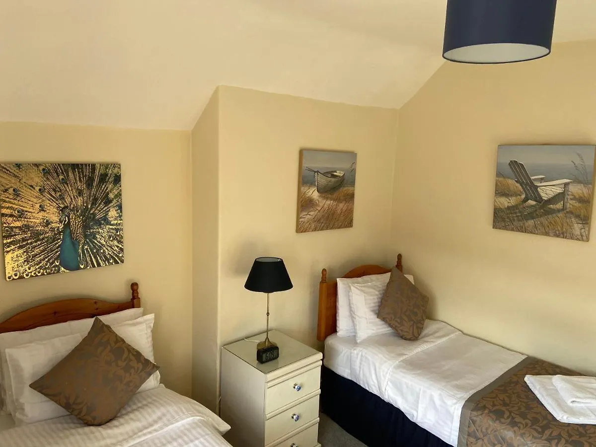 The Mountview Hotel Scarborough Guest house
