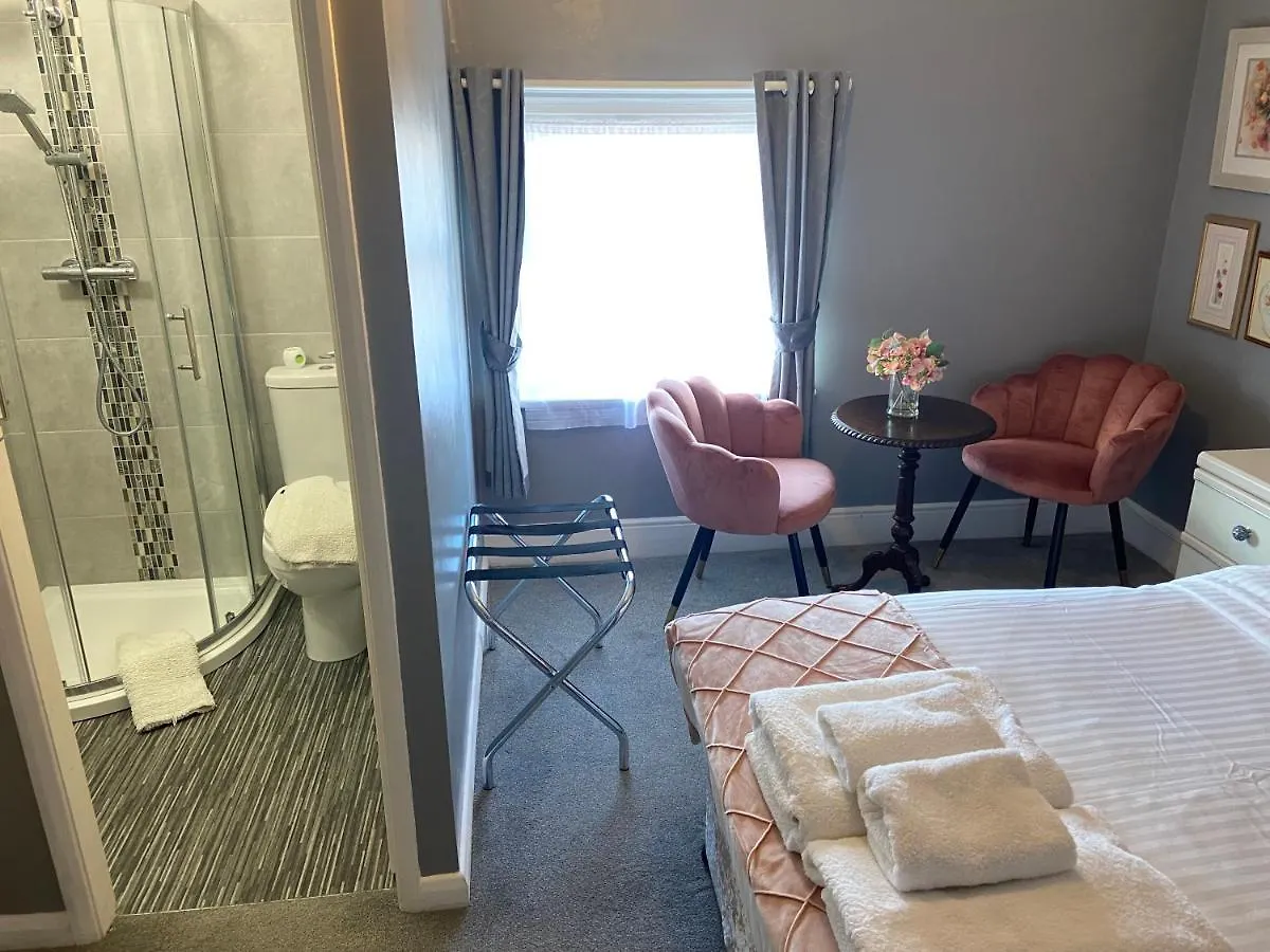 The Mountview Hotel Scarborough Guest house