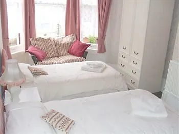 *** Guest house The Mountview Hotel Scarborough United Kingdom